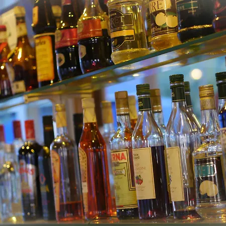 特里亚阿德尔菲亚公寓式酒店 公寓式酒店 2*